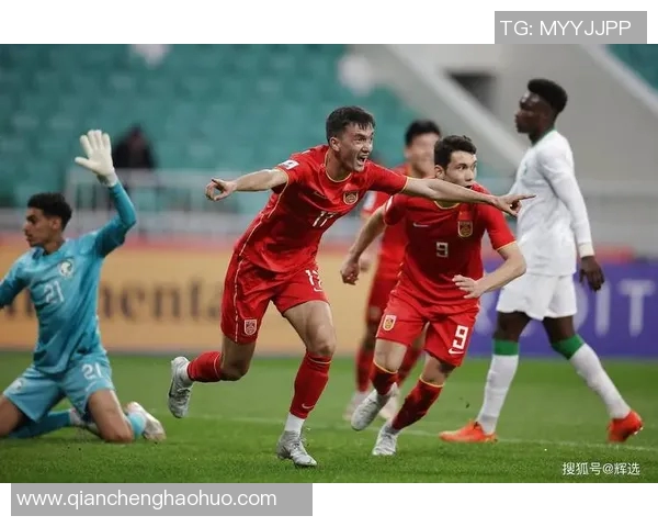 中国综艺节目中的足球明星：他们的成长历程与幕后故事揭秘